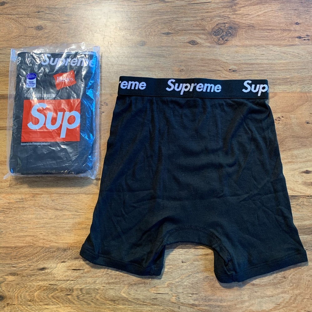 *Brand New* Supreme x Hanes Black Boxer Brief